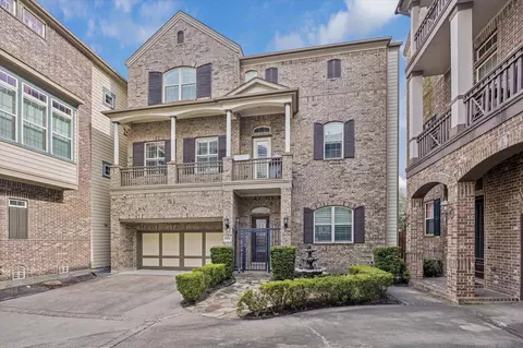 1604 W 24th St, Houston, TX 77008