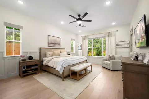 Bedroom - 21802 White Oak View Dr, Tomball, TX 77375 photo 1 of 6