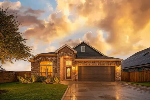 5318 Madeline Grace Dr, Brookshire, TX 77423