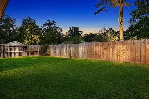 Exterior - 10912 Redbird, Conroe, TX 77385 photo 4 of 4