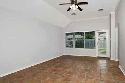 Living - 10912 Redbird, Conroe, TX 77385 photo 2 of 4