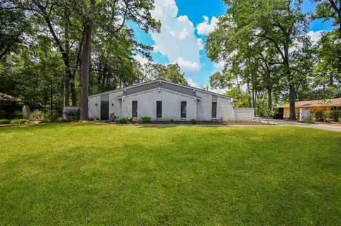 2406 Encreek Rd, Houston, TX 77068