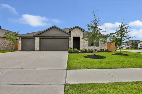 500 San Marcos Trl, Dayton, TX 77535
