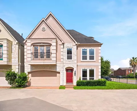 5638 Winsome Ln, Houston, TX 77057