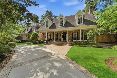 Exterior - 147 N Taylor Point Dr, Spring, TX 77382 photo 3 of 15