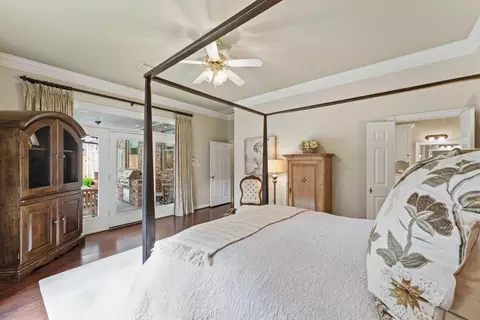 Bedroom - 147 N Taylor Point Dr, Spring, TX 77382 photo 2 of 5