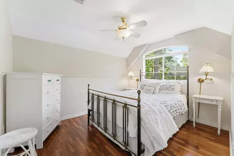 Bedroom - 147 N Taylor Point Dr, Spring, TX 77382 photo 5 of 5