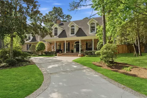Exterior - 147 N Taylor Point Dr, Spring, TX 77382 photo 14 of 15