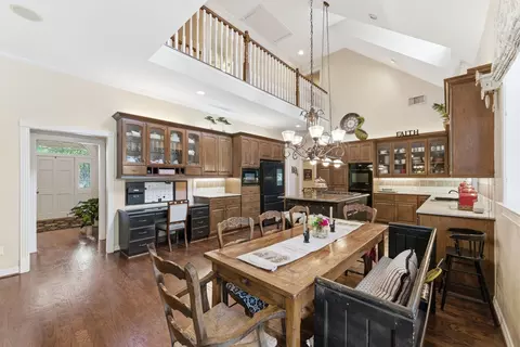 Kitchen - 147 N Taylor Point Dr, Spring, TX 77382 photo 1 of 5