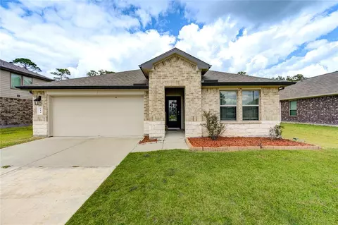 514 Kickapoo Drive Dr, Anahuac, TX 77514 photo 1