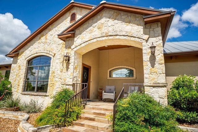 1112 Kendall Jackson, Comfort, TX 78013