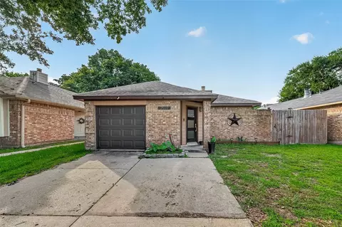 Exterior - 2519 Spring Dusk Ln, Spring, TX 77373 photo 4 of 12