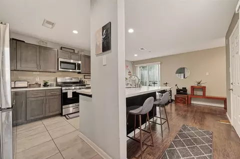 Entry Way - 2519 Spring Dusk Ln, Spring, TX 77373 photo 4 of 4