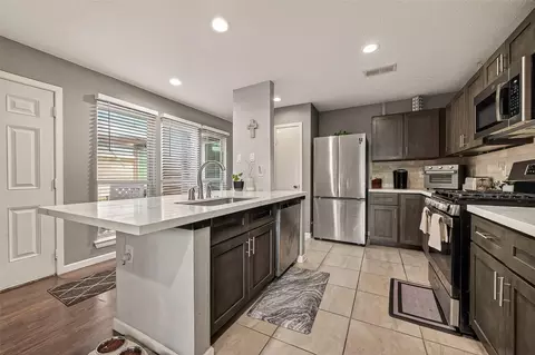 Kitchen - 2519 Spring Dusk Ln, Spring, TX 77373 photo 5 of 6