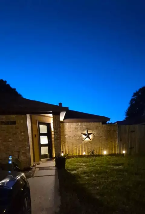 Exterior - 2519 Spring Dusk Ln, Spring, TX 77373 photo 7 of 12