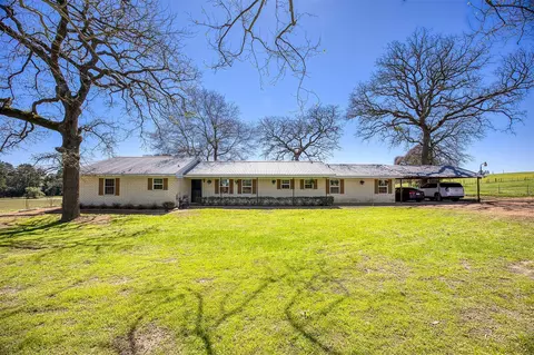 613 Fm 1272, Grapeland, TX 75844
