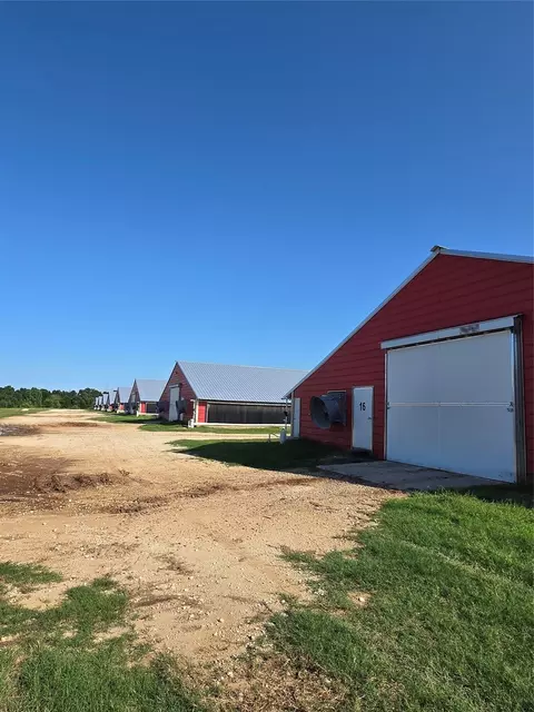 1794 Lcr 752, Groesbeck, TX 76642