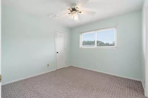 Bedroom - 3903 Ecuador Dr, Pasadena, TX 77504 photo 7 of 10