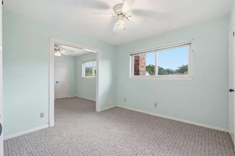 Bedroom - 3903 Ecuador Dr, Pasadena, TX 77504 photo 5 of 10
