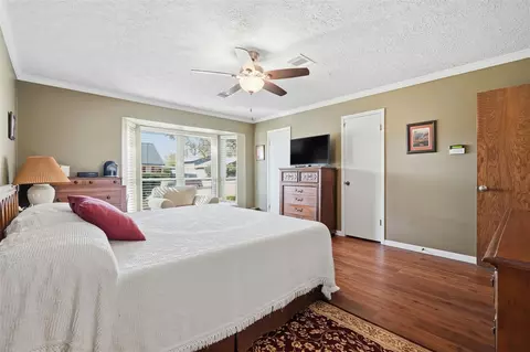 Bedroom - 3903 Ecuador Dr, Pasadena, TX 77504 photo 1 of 10