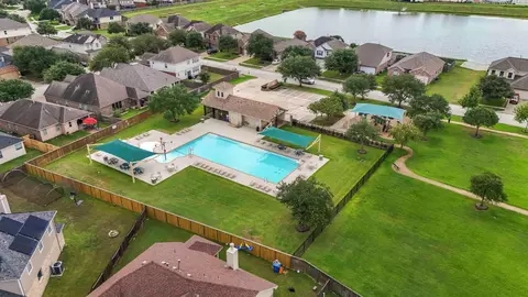 View/Area - 21906 Trapper Lake Dr, Spring, TX 77388 photo 5 of 5