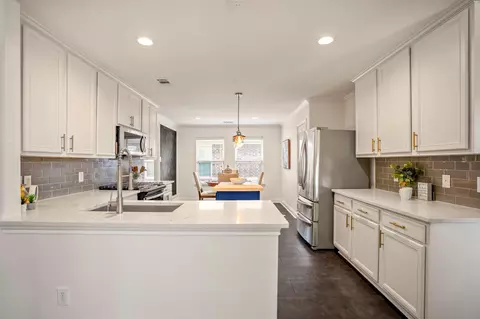 Kitchen - 21906 Trapper Lake Dr, Spring, TX 77388 photo 1 of 5