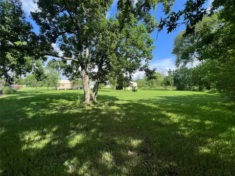 18504 Noyce Rd, Crosby, TX 77532