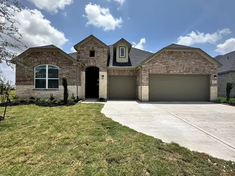 13623 Lago Vista Dr, Iowa Colony, TX 77583
