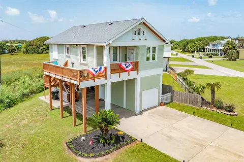 14023 Marina Blvd, Galveston, TX 77554