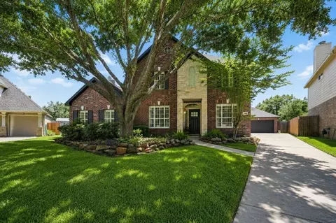 9730 Harrison Ln, Missouri City, TX 77459