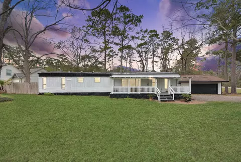 354 County Road 4022, Dayton, TX 77535