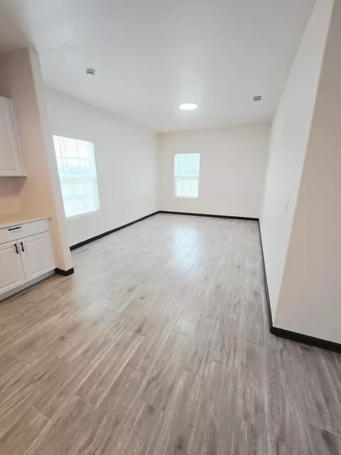 Living - 11809 Brunel Dr, Conroe, TX 77306 photo 2 of 3