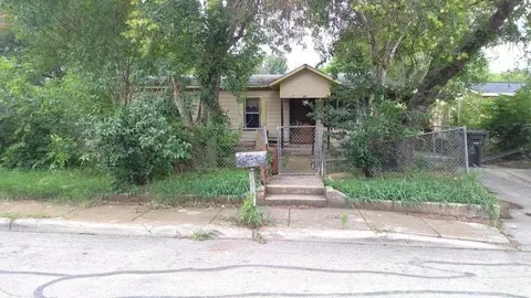 234 Doolittle St, San Antonio, TX 78211