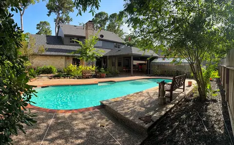 2311 Poplar Park Dr, Kingwood, TX 77339