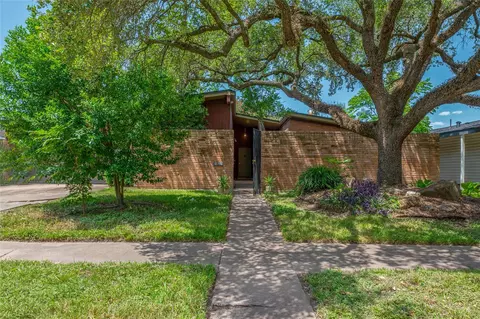 6226 Birdwood Rd, Houston, TX 77074