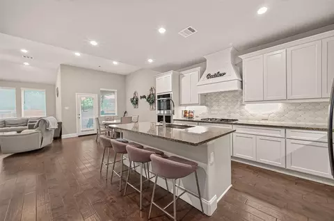 Kitchen - 27582 Vivace Dr, Spring, TX 77386 photo 1 of 4