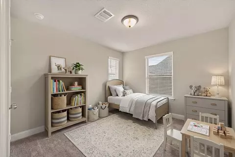 Bedroom - 27582 Vivace Dr, Spring, TX 77386 photo 4 of 4