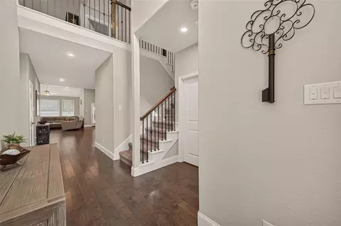 Entry Way - 27582 Vivace Dr, Spring, TX 77386 photo 3 of 5