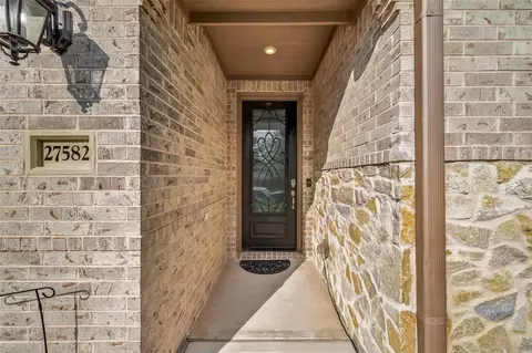 Entry Way - 27582 Vivace Dr, Spring, TX 77386 photo 1 of 5