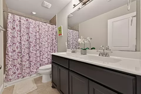 Bath - 27582 Vivace Dr, Spring, TX 77386 photo 5 of 5