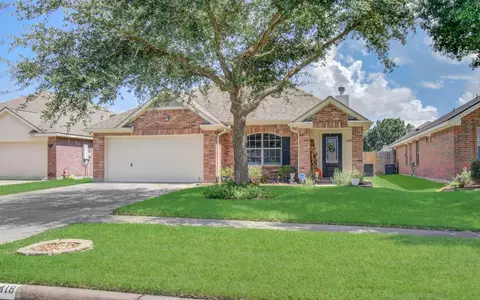 2418 Seguine Dr, Deer Park, TX 77536