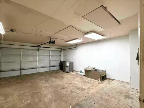 23215 Tree House Ln, Spring, TX 77373 photo 8