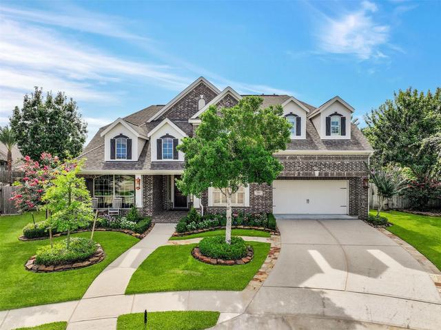 2212 Indigo Pass Ct, Friendswood, TX 77546