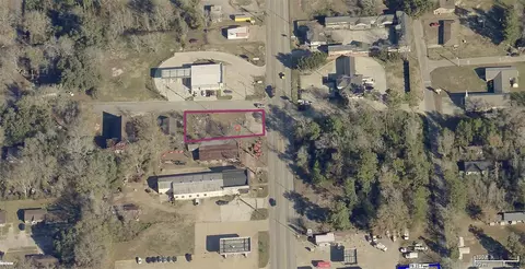 502 S Magnolia St, Woodville, TX 75979