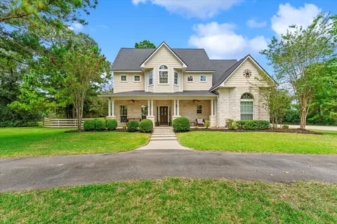 22 Wellesly Ct, Magnolia, TX 77355