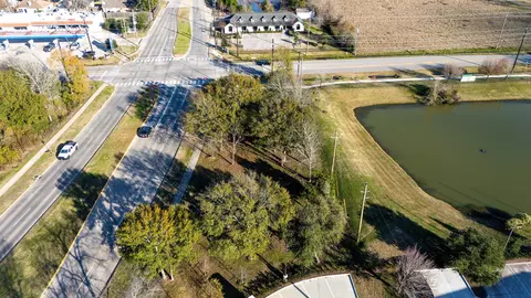 0 S Cherry St, Tomball, TX 77375