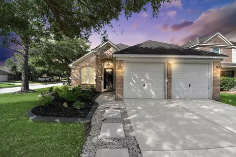 9210 Sunlit Park Dr, Humble, TX 77396