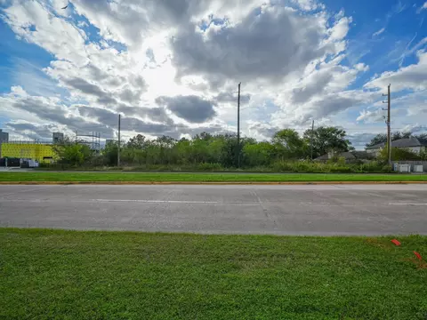 10307 Bammel North Houston Rd, Houston, TX 77086