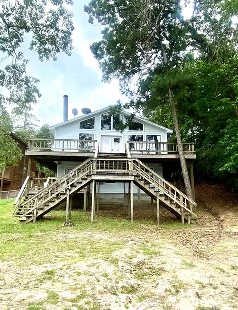 659 Lake Shore Dr, Trinity, TX 75862 photo 1