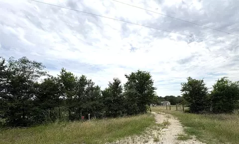 1669 Beaver Creek Dr, Caldwell, TX 77836